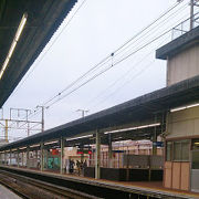 県庁所在地の駅として、かなりこじんまり