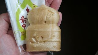 名物は「ぎぼし最中」