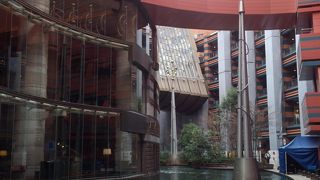 ショッピングも休憩もできる場所