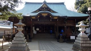 池袋駅近くの歴史ある寺
