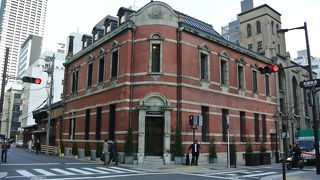 辰野式の赤煉瓦建築