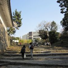 石段上り左清水門