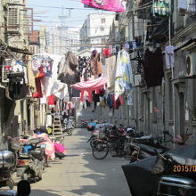 石庫門住宅が多く見られる地域です。