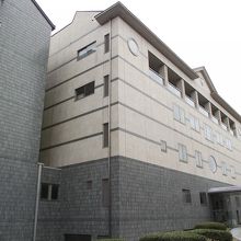 左手からの眺め