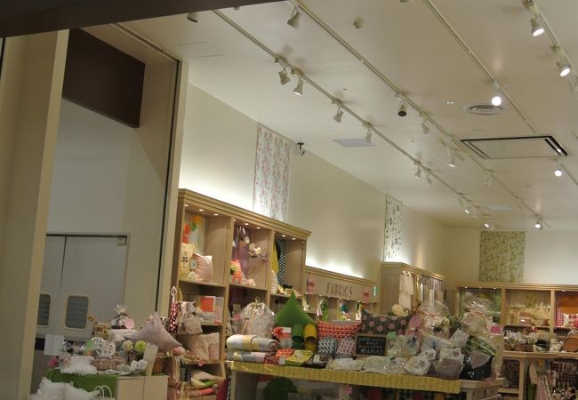 ファブリックを中心とした雑貨のお店
