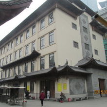 上海仏教居士林。大殿。