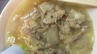 外観から雰囲気のあるラーメン屋さん