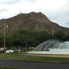 カピオラニ公園側から