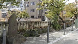 屋外アート作品が楽しめます