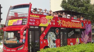 二階建てバス。