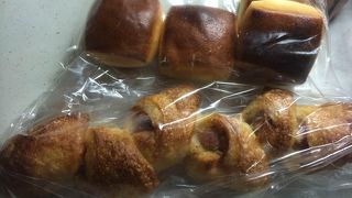 おいしいパンやケーキを家で楽しめます