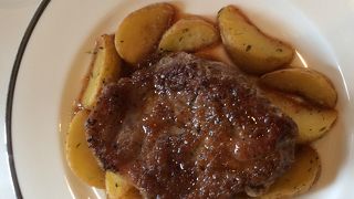 ポークジンジャーのランチがボリュームがあっておいしかったです。