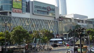 広いが、フロアごとのコンセプトが明確で回りやすい