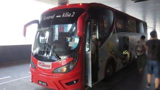 スカイバスはエアアジアと同時予約がお得