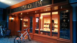 パリに行った気分になれる？おしゃれなパン屋さん