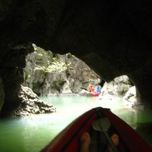 鍾乳洞トンネル