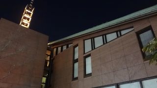 最初は教会と思いませんでした