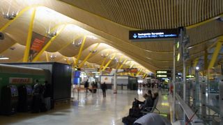 市内から近い空港