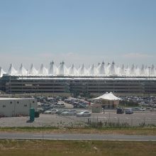 ロッキー山脈をイメージ