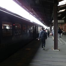 人吉駅のホームです。