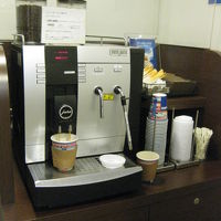 これが1階にあるコーヒーマシン