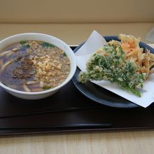 ごうりきうどん、太っ！