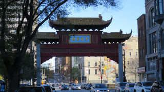 食事処やスーパーがあります