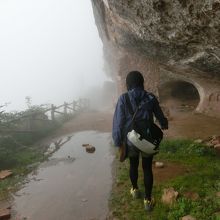 途中に城塞跡みたいなものがありました。