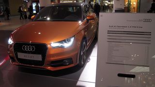 ルフトハンザでイタリアへの乗り継ぎに寄りました