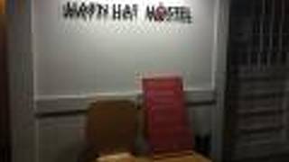 HAT’N HAT HOSTEL