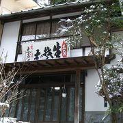 打ち立て、ゆでたてを出すため、時にかなり待つ覚悟が必要
