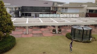 レストランは入りやすい