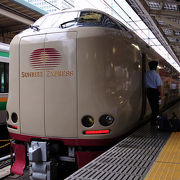 松山からでも、航空最終便より後に出発する特急列車から乗り継ぐことができます