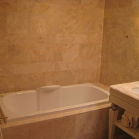 浴槽が深くとても快適