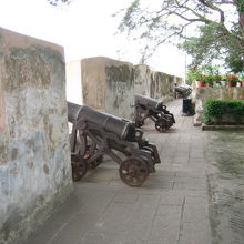 大砲。歴史を感じる