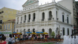 マカオ観光のスタート地点