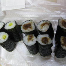 たくあん、かんぴょう+３本入って半額の１５２円でした