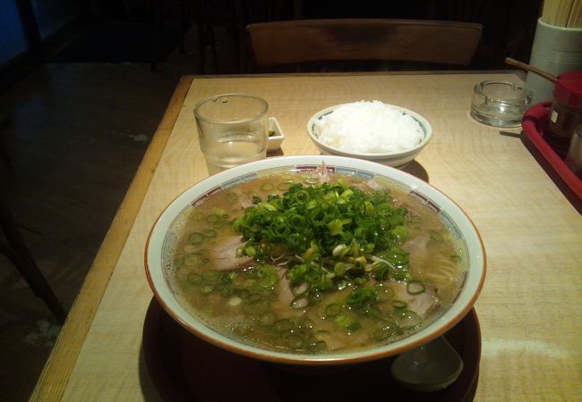 昔ながらの醤油ラーメン