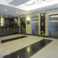 エレベータは２機