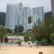 香港島南にあるセレブのビーチ