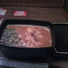 四角い丼