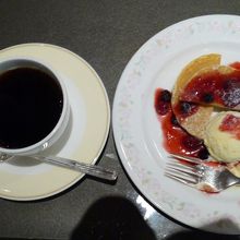 これが並んでゲットしたパンケーキです。