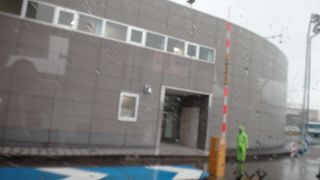 4月1日からエイプリルフールのように、入り口のセキュリテイゲートが消えました。