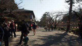 お土産屋さん通り