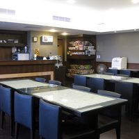 コーヒーはいつでも飲めますし、台所や冷蔵庫も自由に使えます