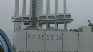 展望室の眺めが、雨のため残念でした。