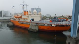 雪と氷には縁のないタイ人には不思議だったみたいです