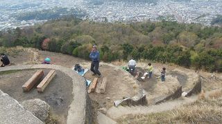 思っていたよりハードな登山ながら景観は素晴らしい