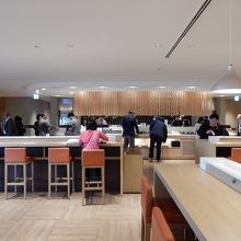 サクララウンジ