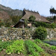 かやぶき民宿久や